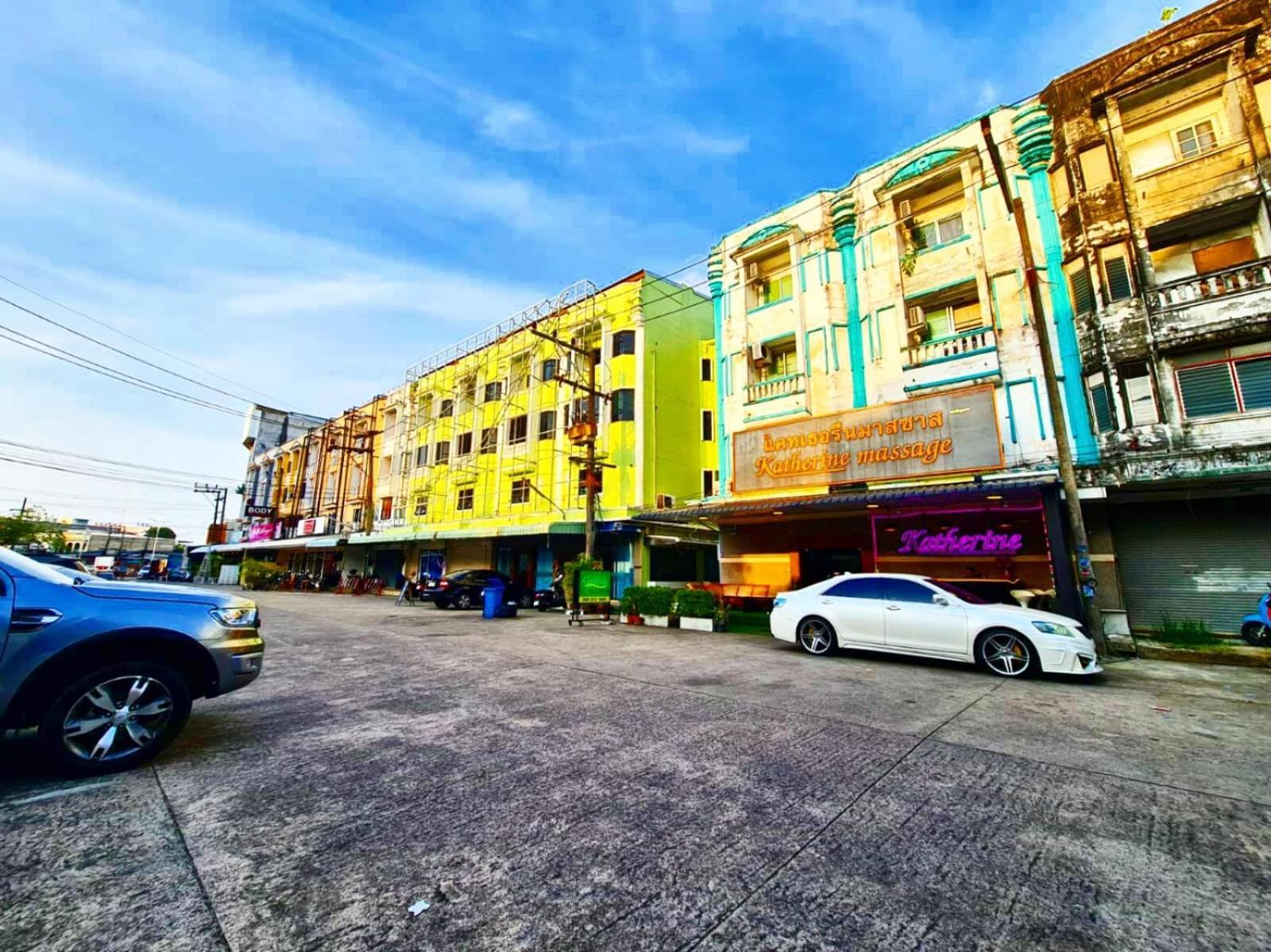 Desa Phuket 호텔 외부 사진